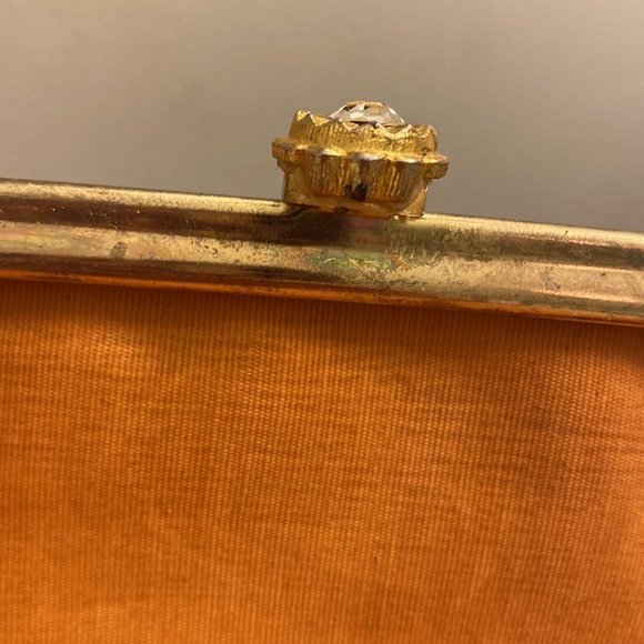 vintage needlepoint/tapestry clutch - Picture 4 of 5